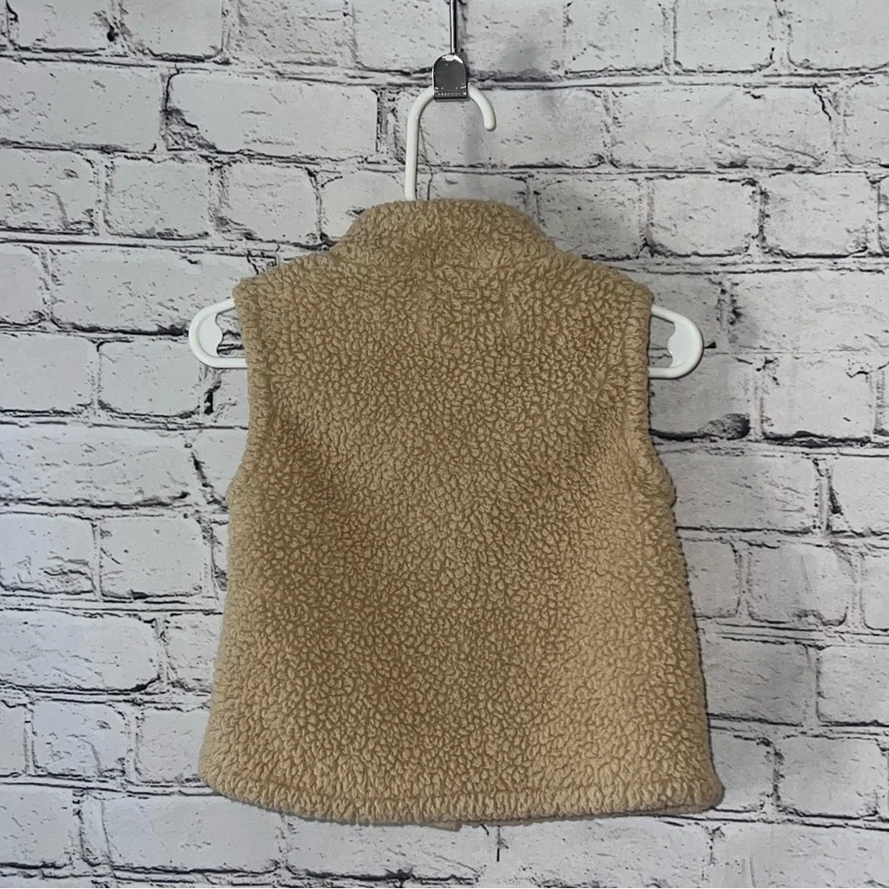 Old Navy Toddler Girls Sherpa Teddy Bear Beige Winter Vest 18-24‎ Months